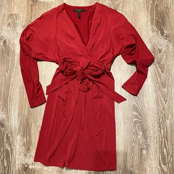 BCBG Maxazaria petites red long sleeve wrap dress size small